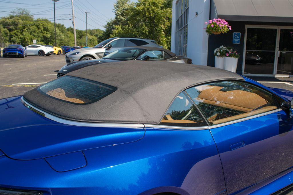 2025 Aston Martin DB12 Base - Photo 12