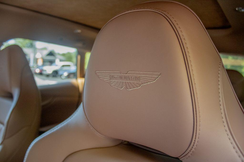 2026 Aston Martin DBX 707 - Photo 11