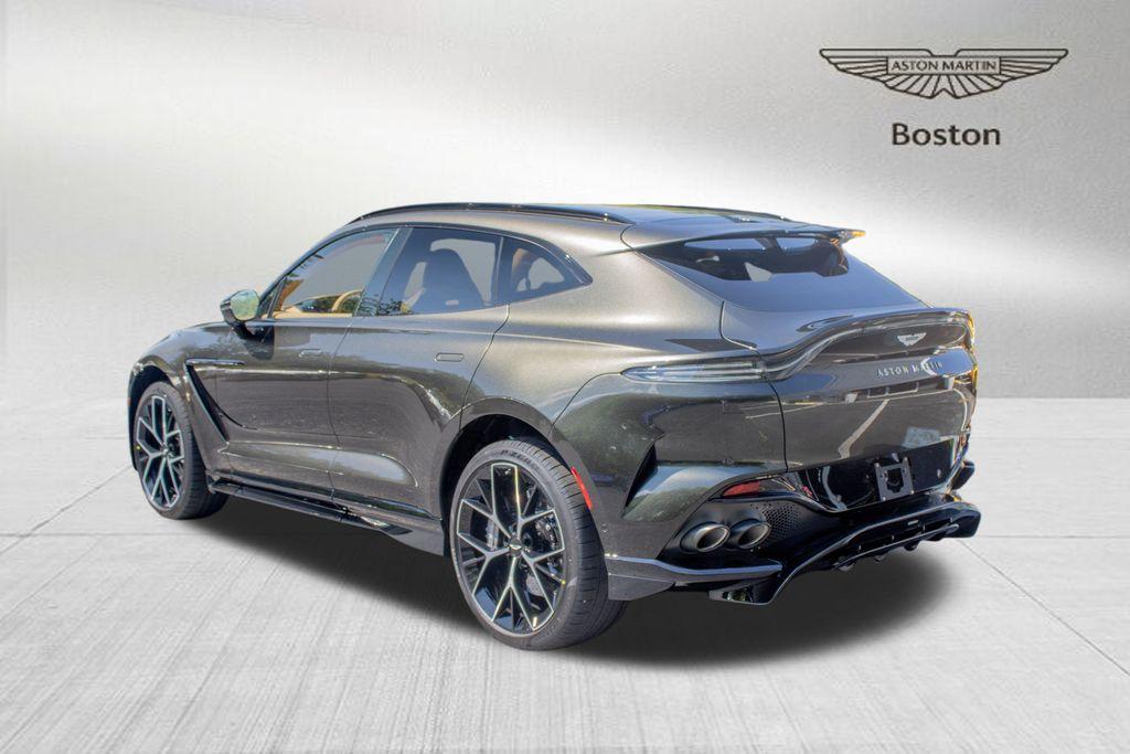 2026 Aston Martin DBX 707 - Photo 4
