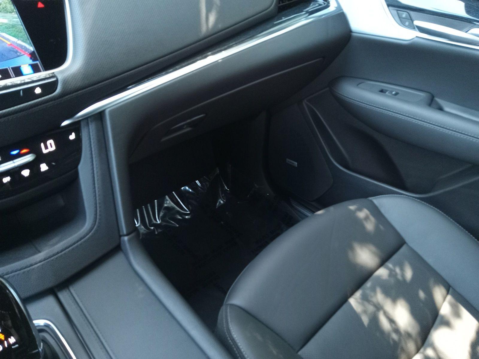 2026 Cadillac XT5 Premium Luxury - Photo 18