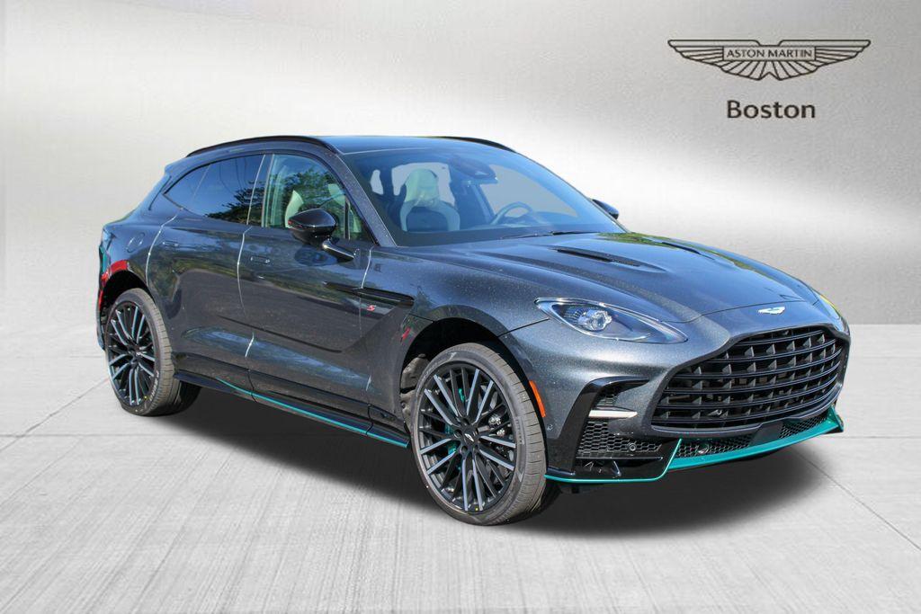 2026 Aston Martin DBX