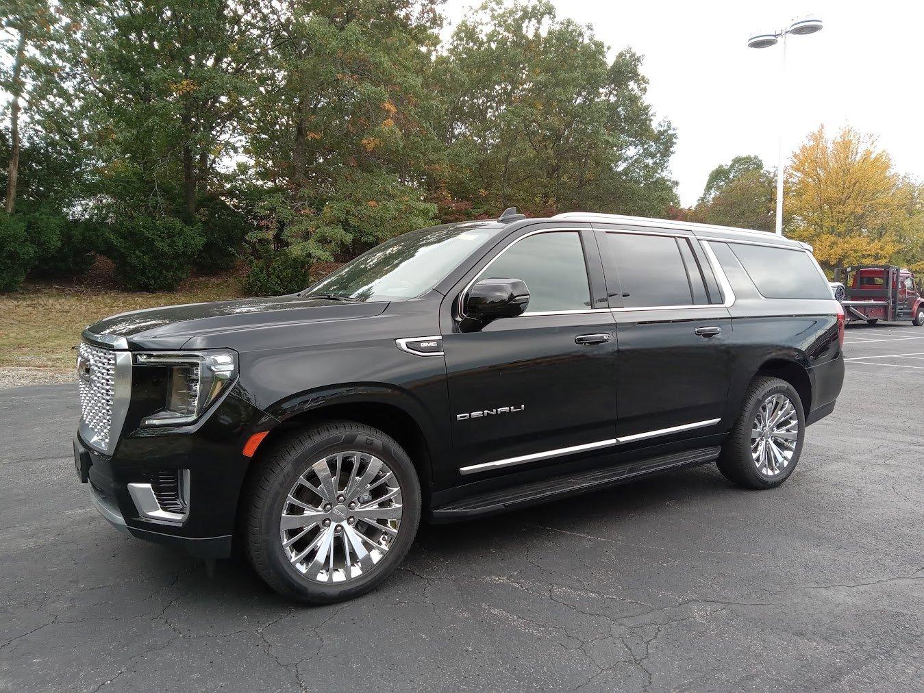 2023 GMC Yukon XL Denali