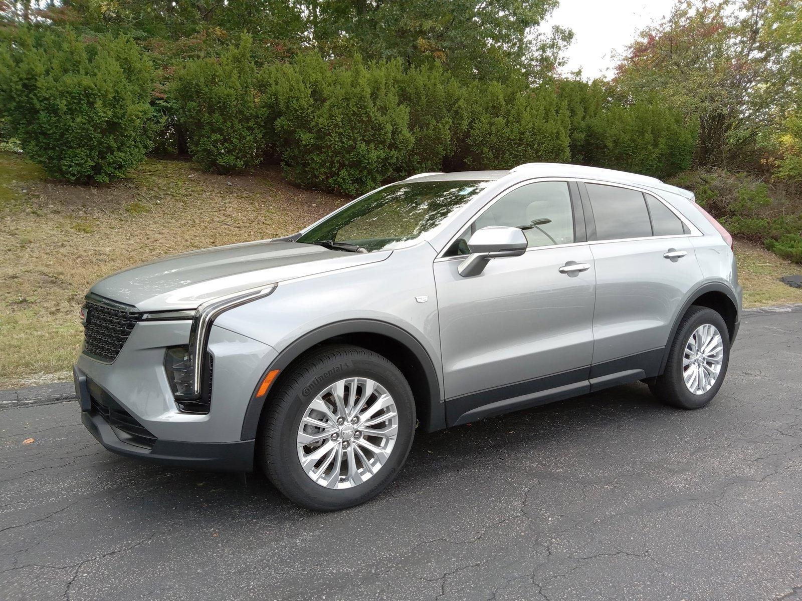 2024 Cadillac XT4 Luxury